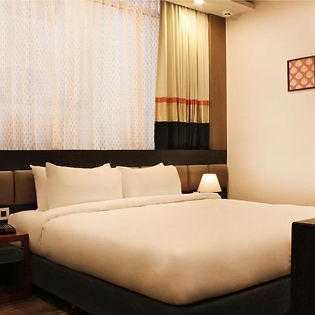 Minla Hotel Bangalore Eksteriør bilde