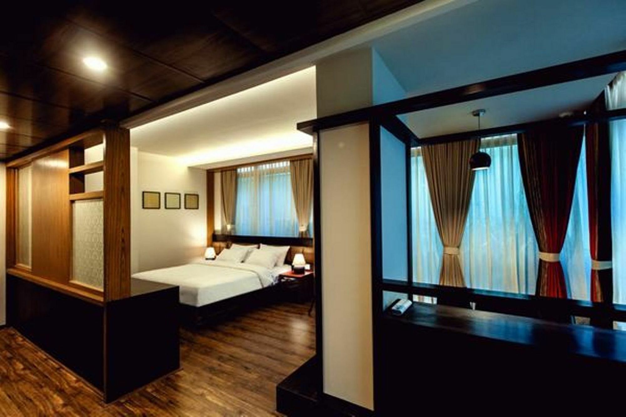 Minla Hotel Bangalore Eksteriør bilde